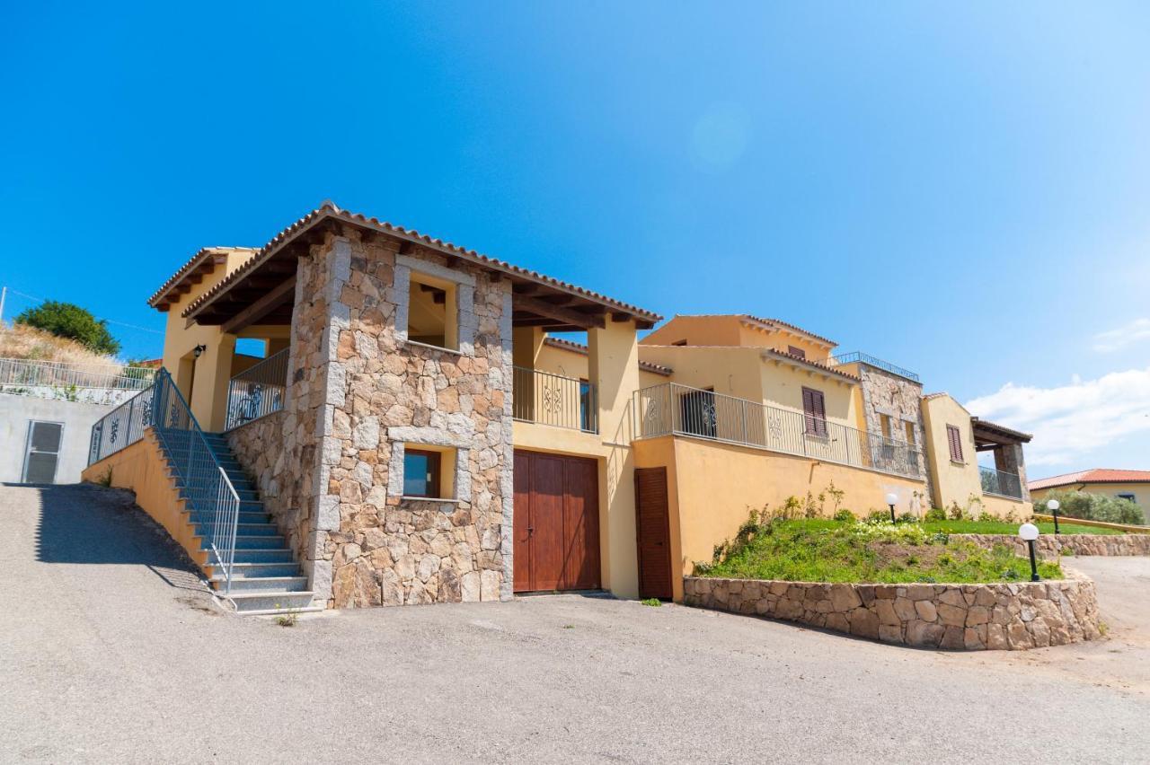 Corte Di Gallura บูโดนี ภายนอก รูปภาพ